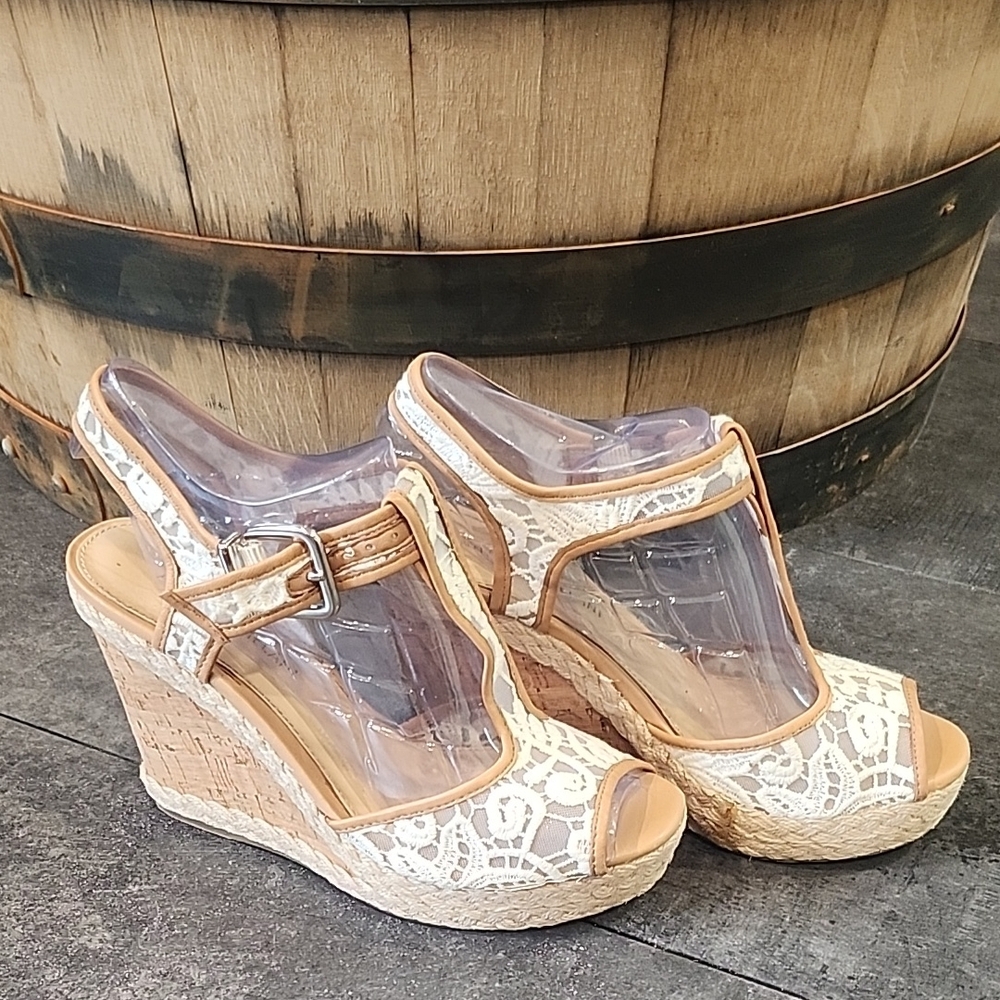 Elegant Lace Wedge Sandals